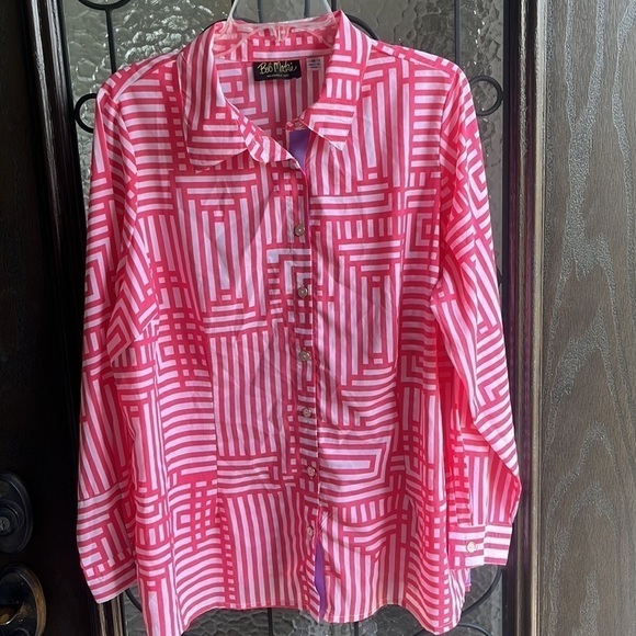 Bob Mackie Pink White Geo Print Button Up Shirt size 1X or XL blouse top NWOT - Picture 11 of 11